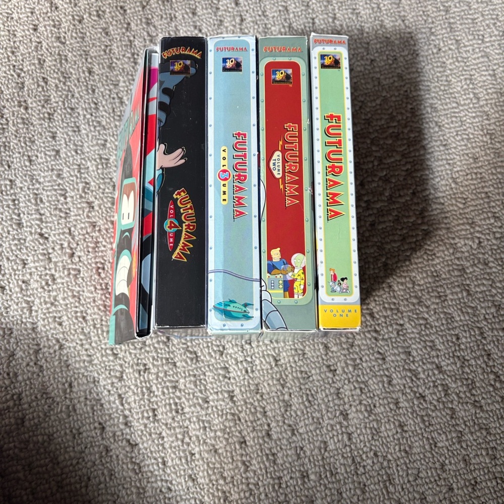 Futurama DVD Box Set Volumes - Colorful Cartoon Covers - Picture 3 of 5